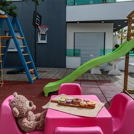 بيبينيا Boutique Residence Cosmopolis المظهر الخارجي الصورة