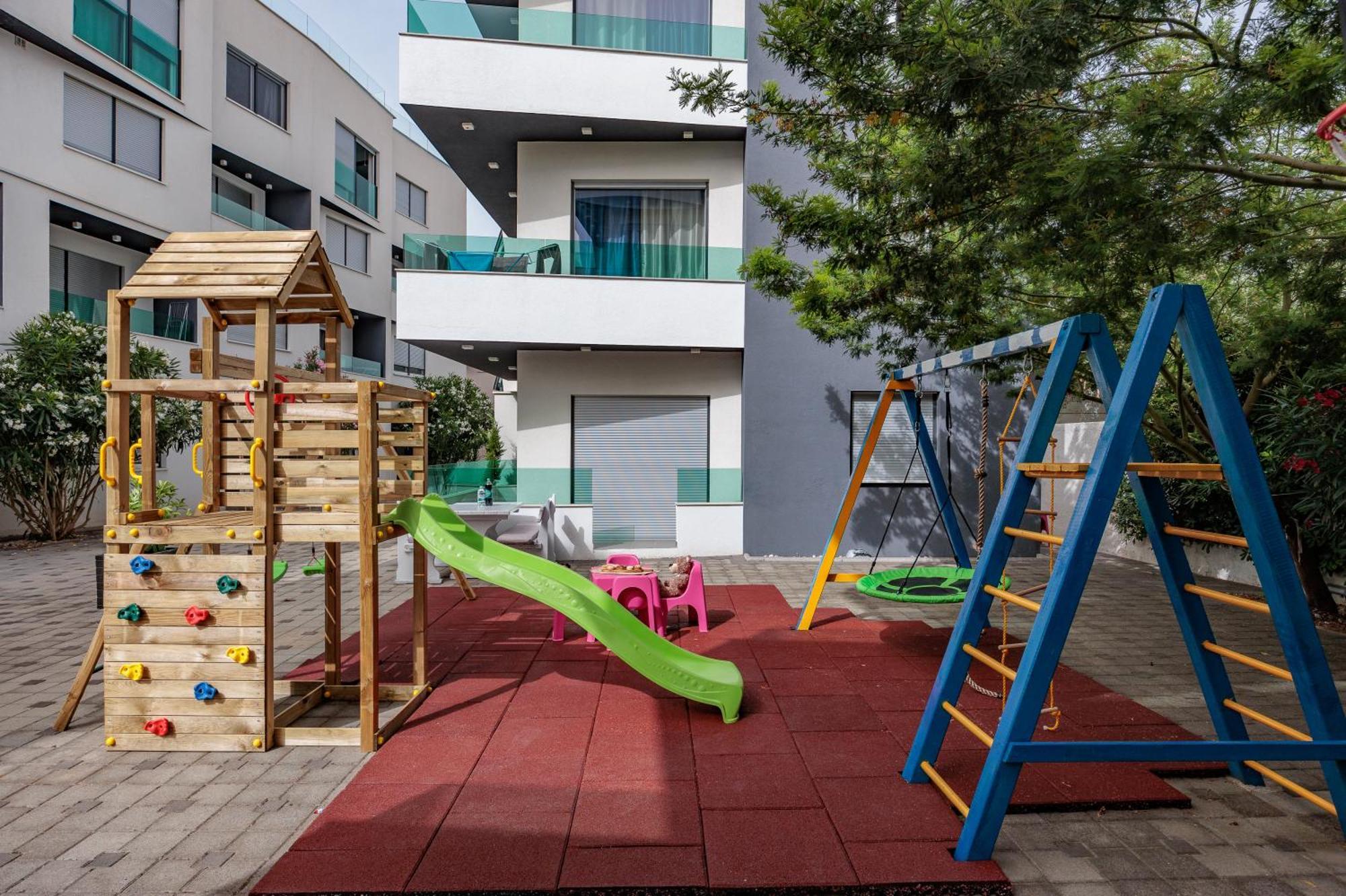 بيبينيا Boutique Residence Cosmopolis المظهر الخارجي الصورة