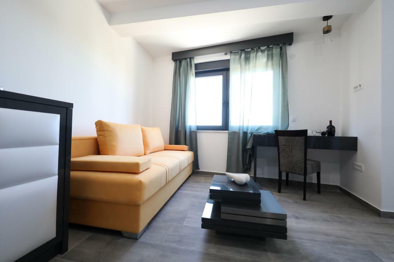بيبينيا Boutique Residence Cosmopolis المظهر الخارجي الصورة