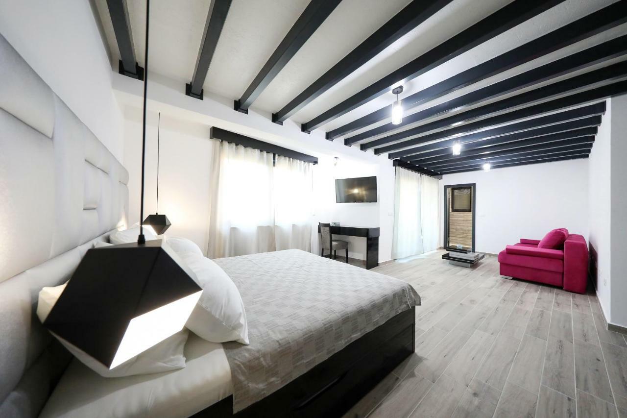 بيبينيا Boutique Residence Cosmopolis المظهر الخارجي الصورة